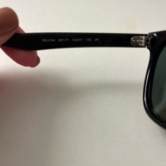 New wayfare ray bans - Picture 3 of 5